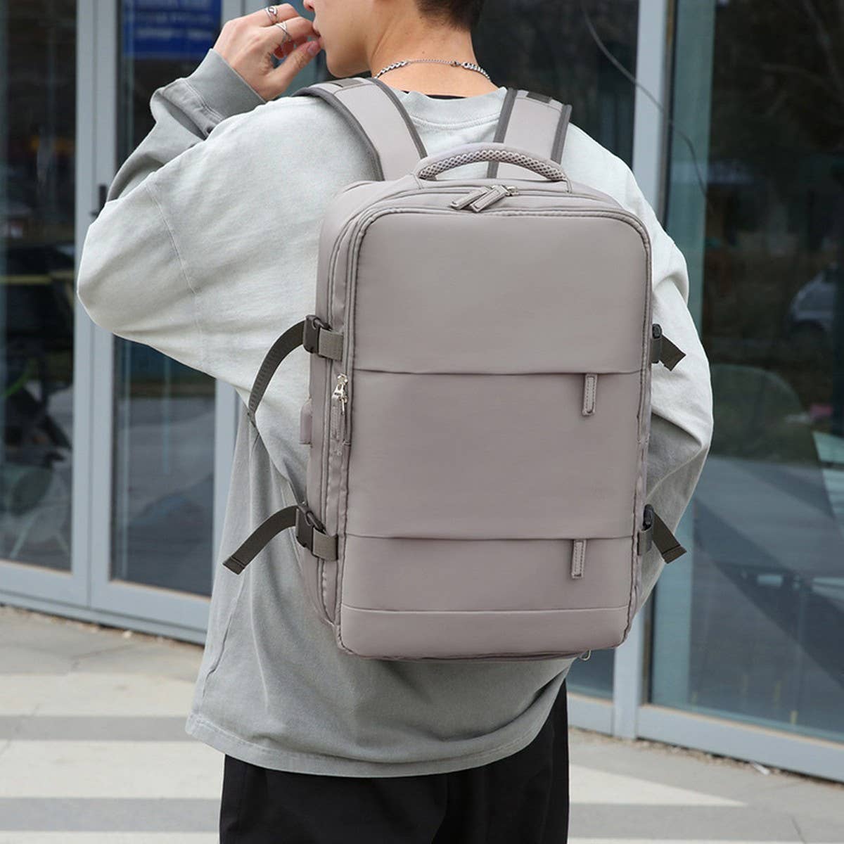 LARGE WATERPROOF TRAVEL BACKPACK FOR BUSINESS_CWAB5418