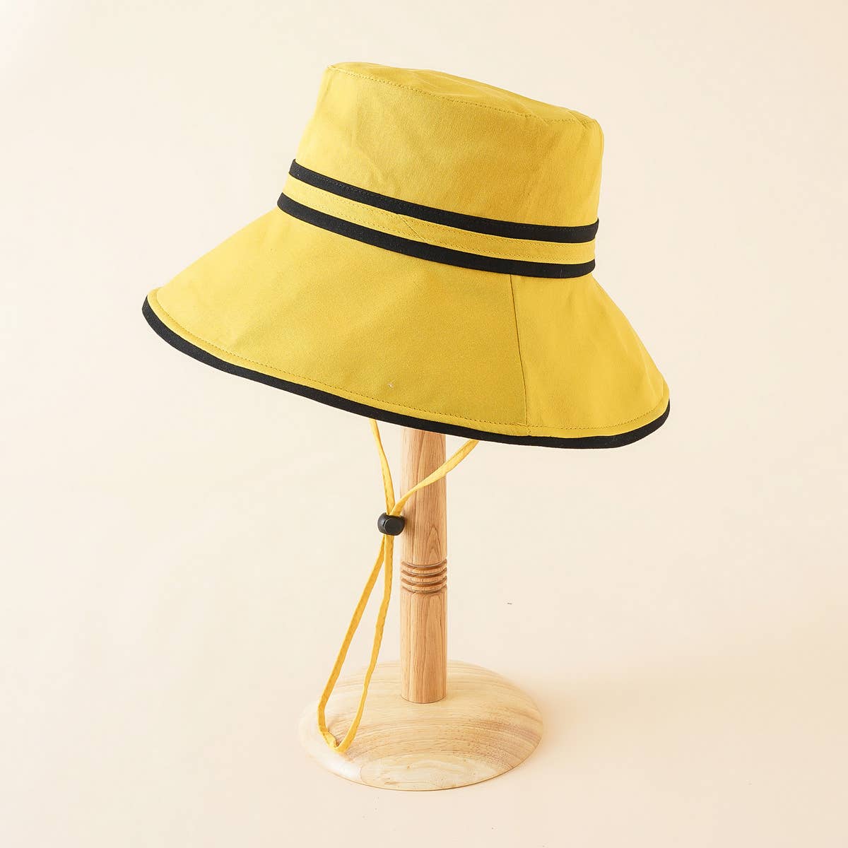 SIMPLE AND ELEGANT SUNSHADE BUCKET HAT_CWAH1422