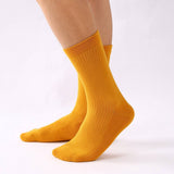MENS CASUAL SOLID COLOR MID CALF SOCKS_CWMS1026