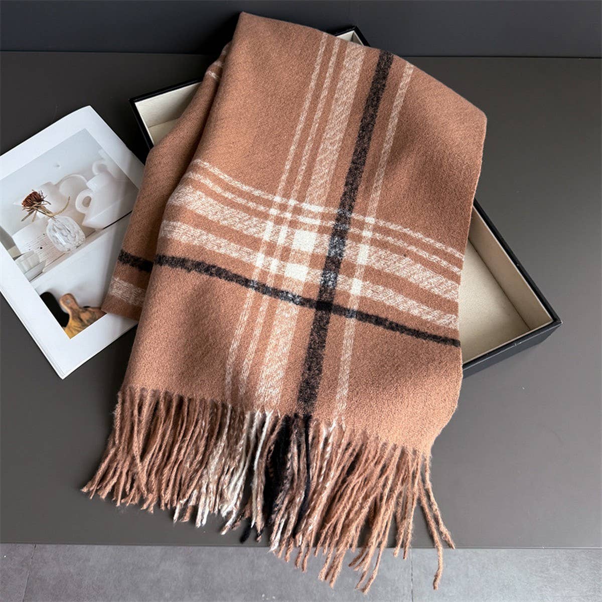 Minimal Plaid Soft Cashmere Feel Winter Scarf_Cwasc03246