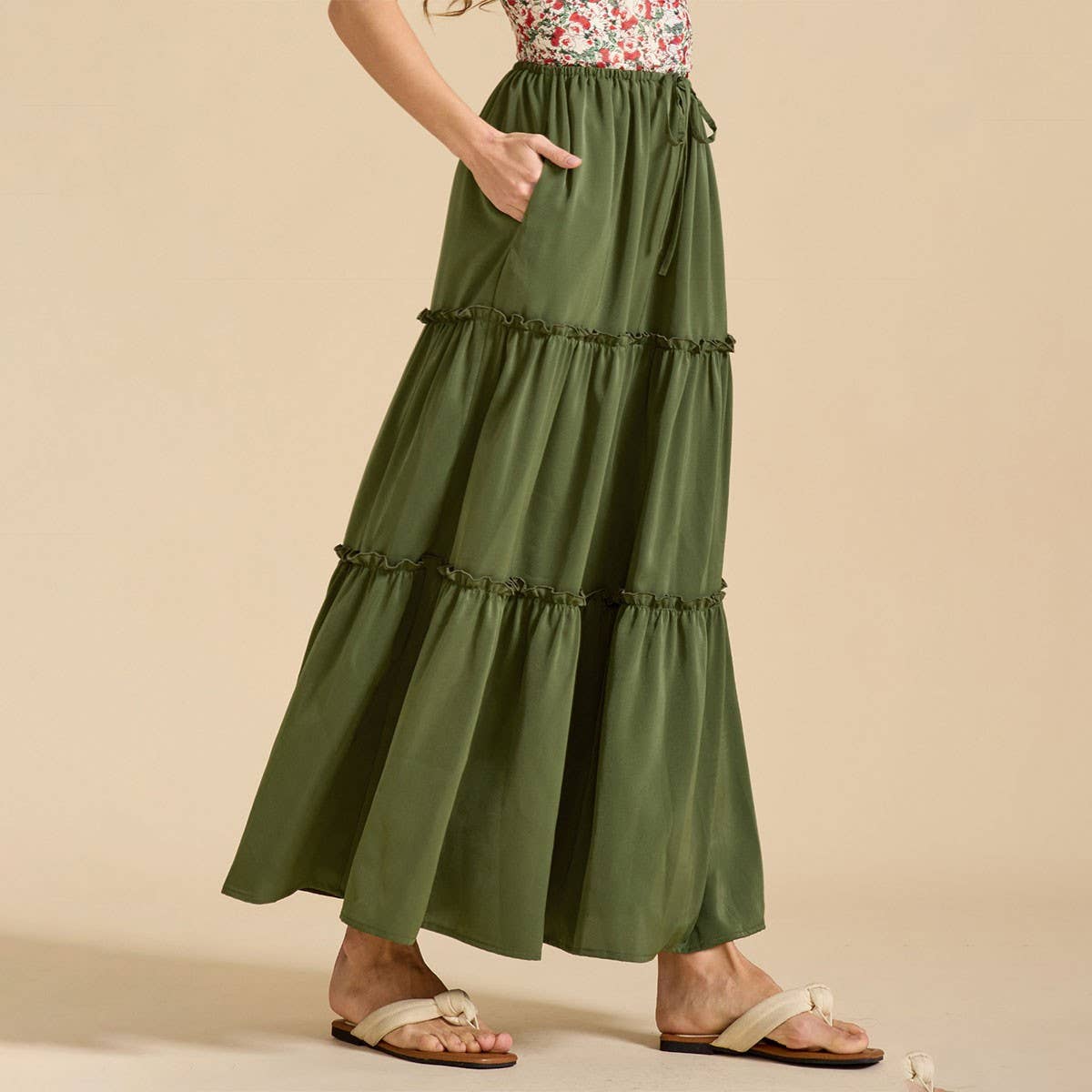 HIGH WAIST ELASTIC MAXI SKIRT WITH ADJUSTABLELACES_CWBSS0418