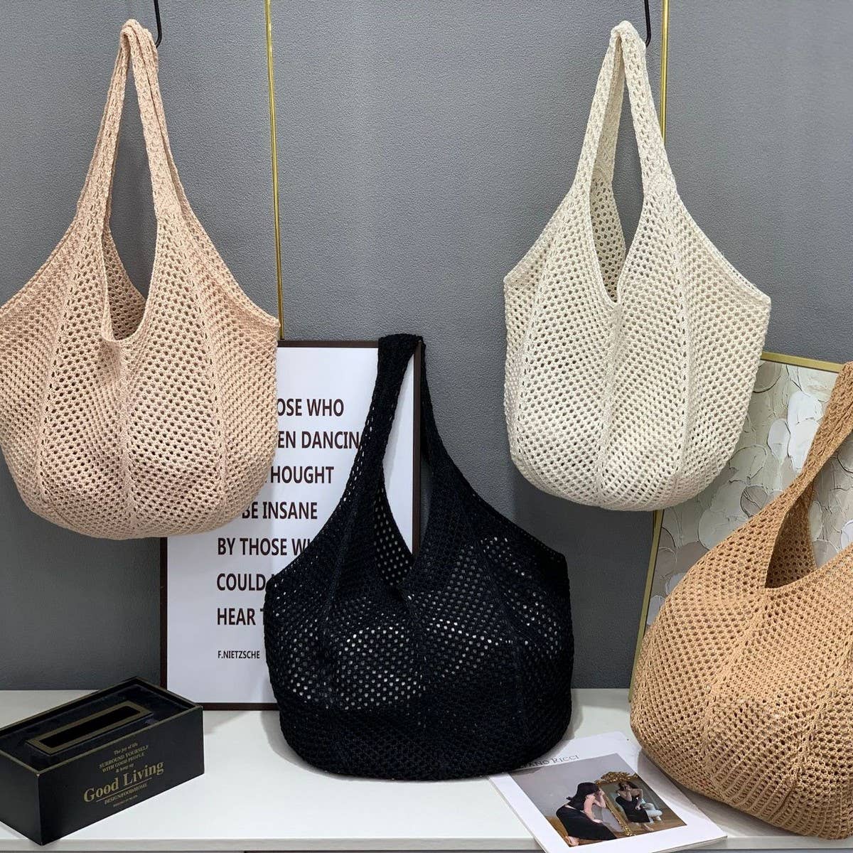 Cwab4570_Solid Color Openwork Straw Knit Tote Bag