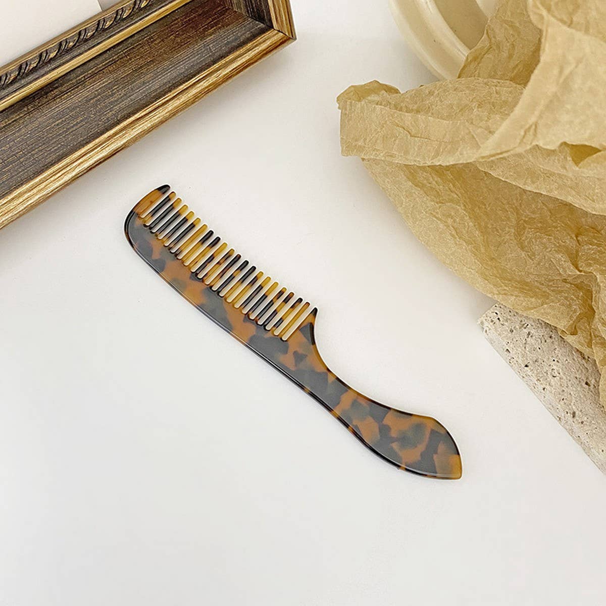ACETATE HANDHELD COMB VINTAGE COMMUTER STYLE_CWMM6445