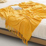 FRINGED SOFT AND WARM KNITTED BLANKET_CWMM0201
