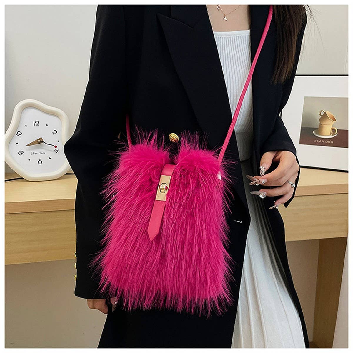 FAUX FUR PLUSH PHONE BAG CROSSBODY SHOULDER_YMC51 023A