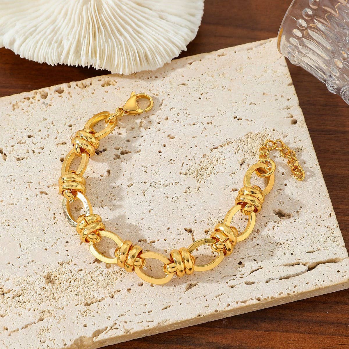 Versatile 18K Gold Titanium Steel Bracelet_Cwmm3719