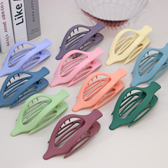 LEAF OVAL HAIR CLIP MINIMALIST CLAW BARRETTE_CWAHA6511