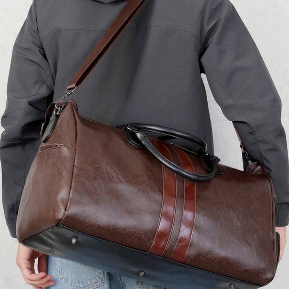 MEN S LARGE TRAVEL BAG WITH SHOE COMPARTMENT_CWAB5183