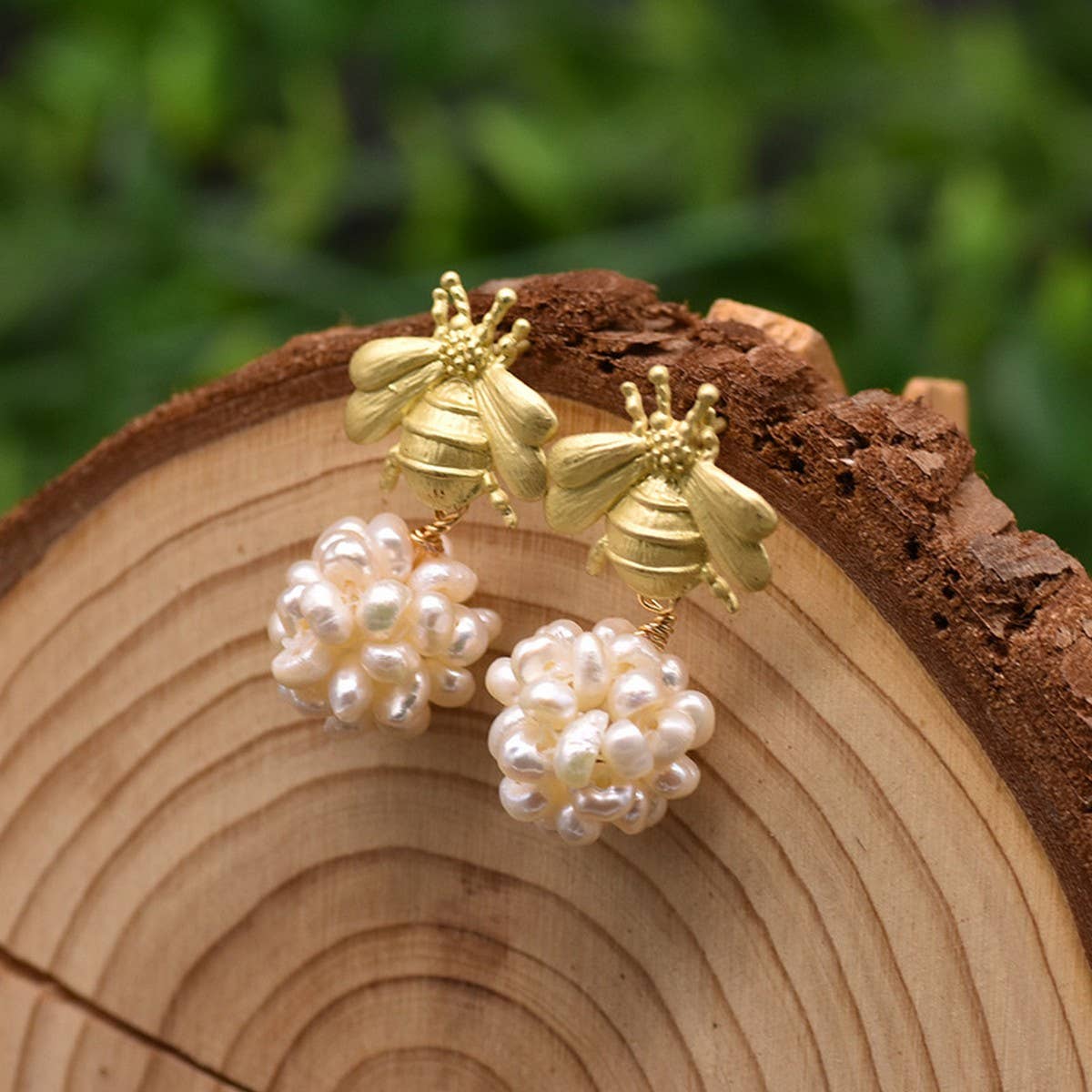 PREMIUM VINTAGE NATURAL FRESHWATER PEARL EARRINGS_CWAJE3769