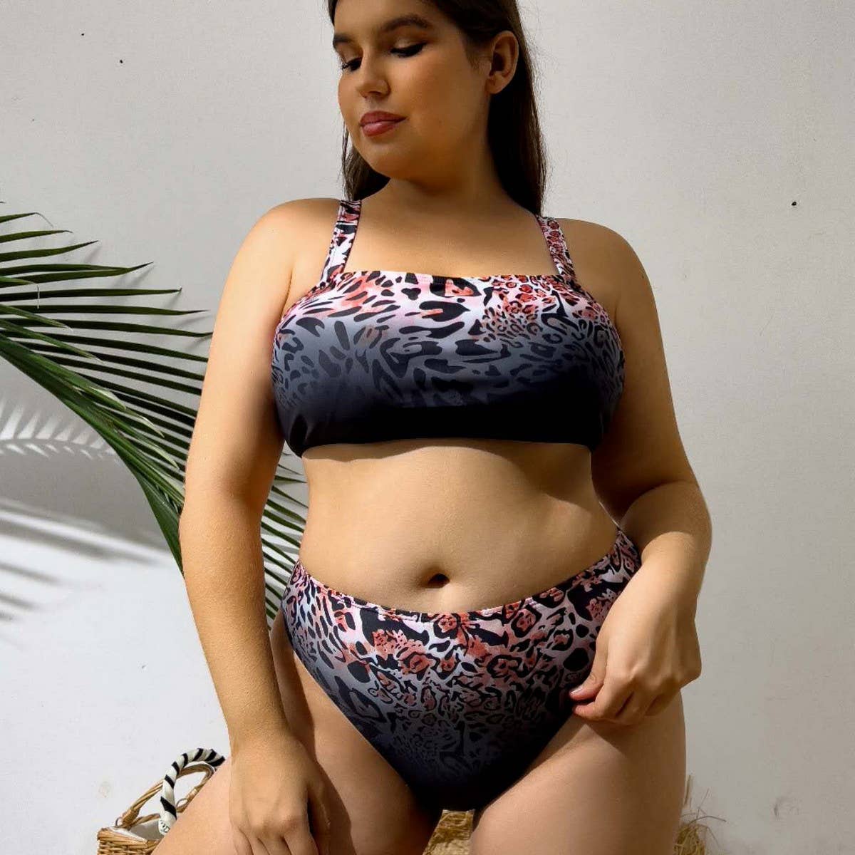 Three-Piece High-Waisted Split Bikini_Cwmw0222