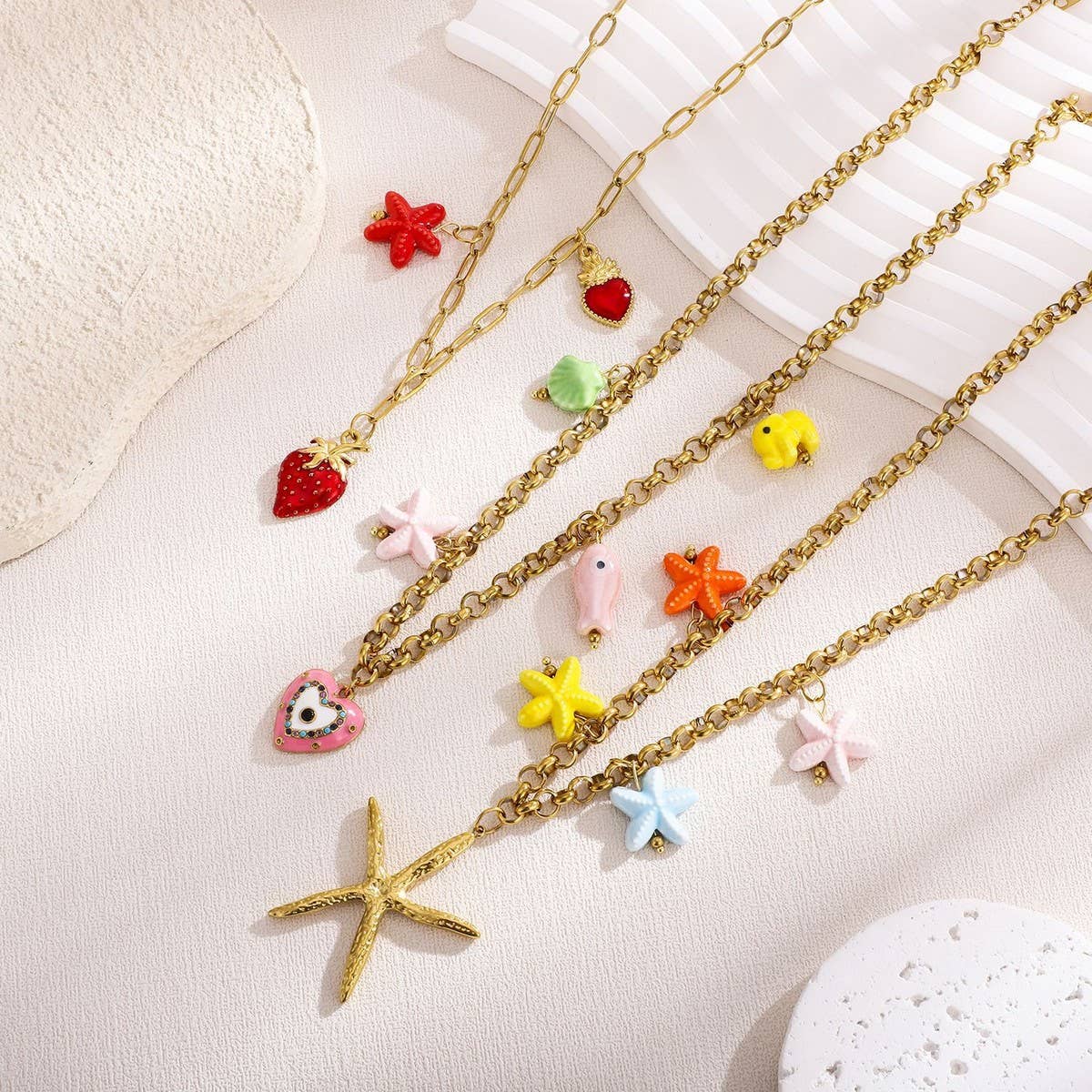 FASHION STEEL STRAWBERRY STARFISH NECKLACE_CWMM8823