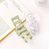 CREAM WAVE HAIR CLAW CHIC SHARK CLIP FOR WOMEN_CWAHA1586