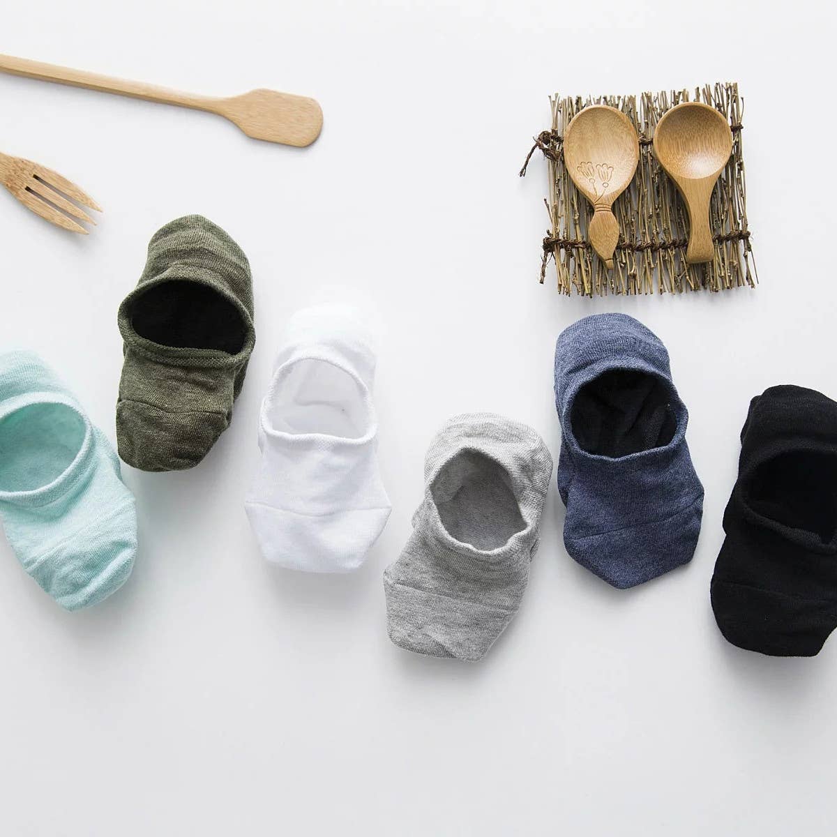 SHALLOW MOUTH INVISIBLE SOLID COLOR SOCKS_CWMS0483