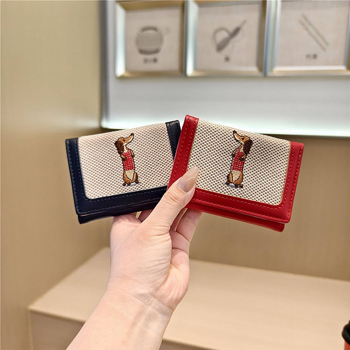 Cute Embroidered Dachshund Tricolor Trifold Wallet_Cwab06209
