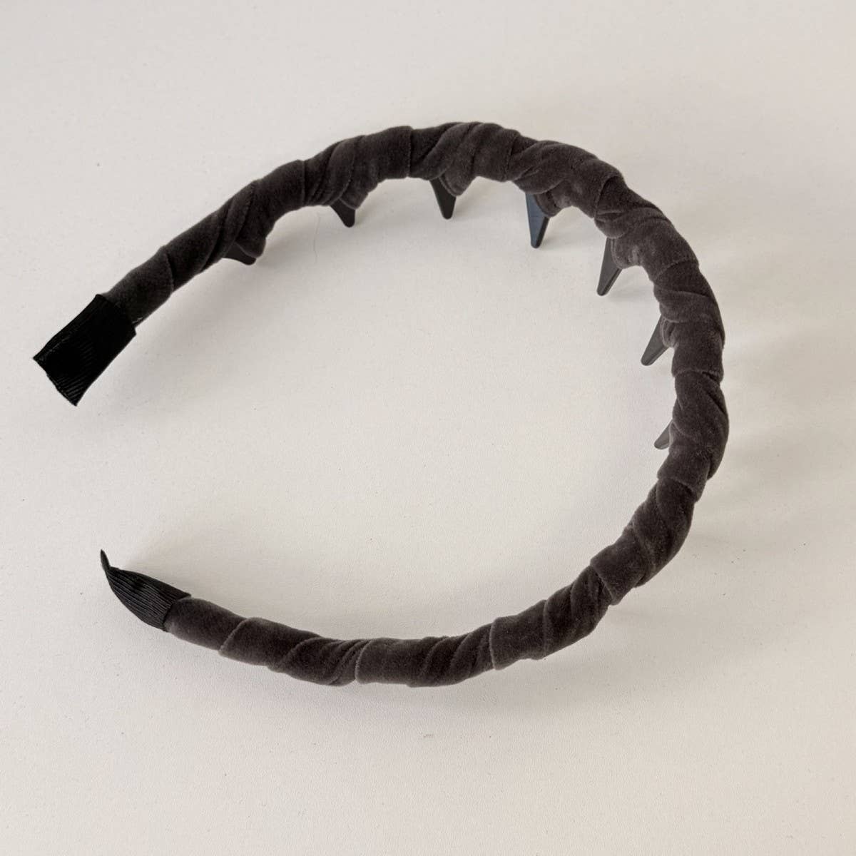 Velvet Headband With Teeth Soft Autumn Style_Cwaha08034