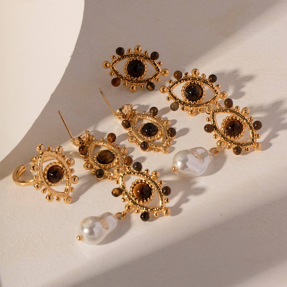 LIGHT LUXURY LACE HOLLOW TIGER EYE STONE EARRINGS_CWASC1683