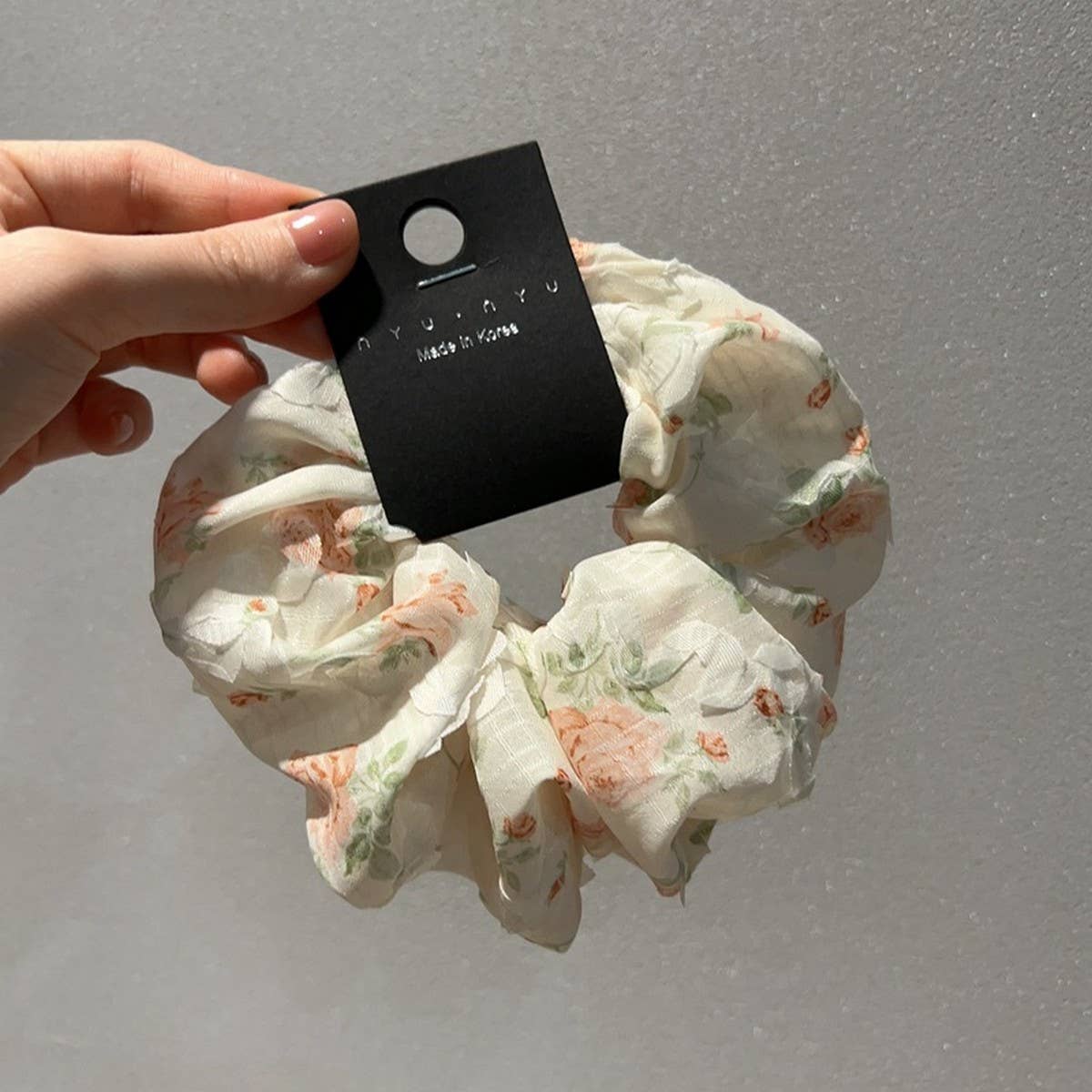 FRENCH ROMANTIC FLORAL HAIR SCRUNCHES_CWAHA1735