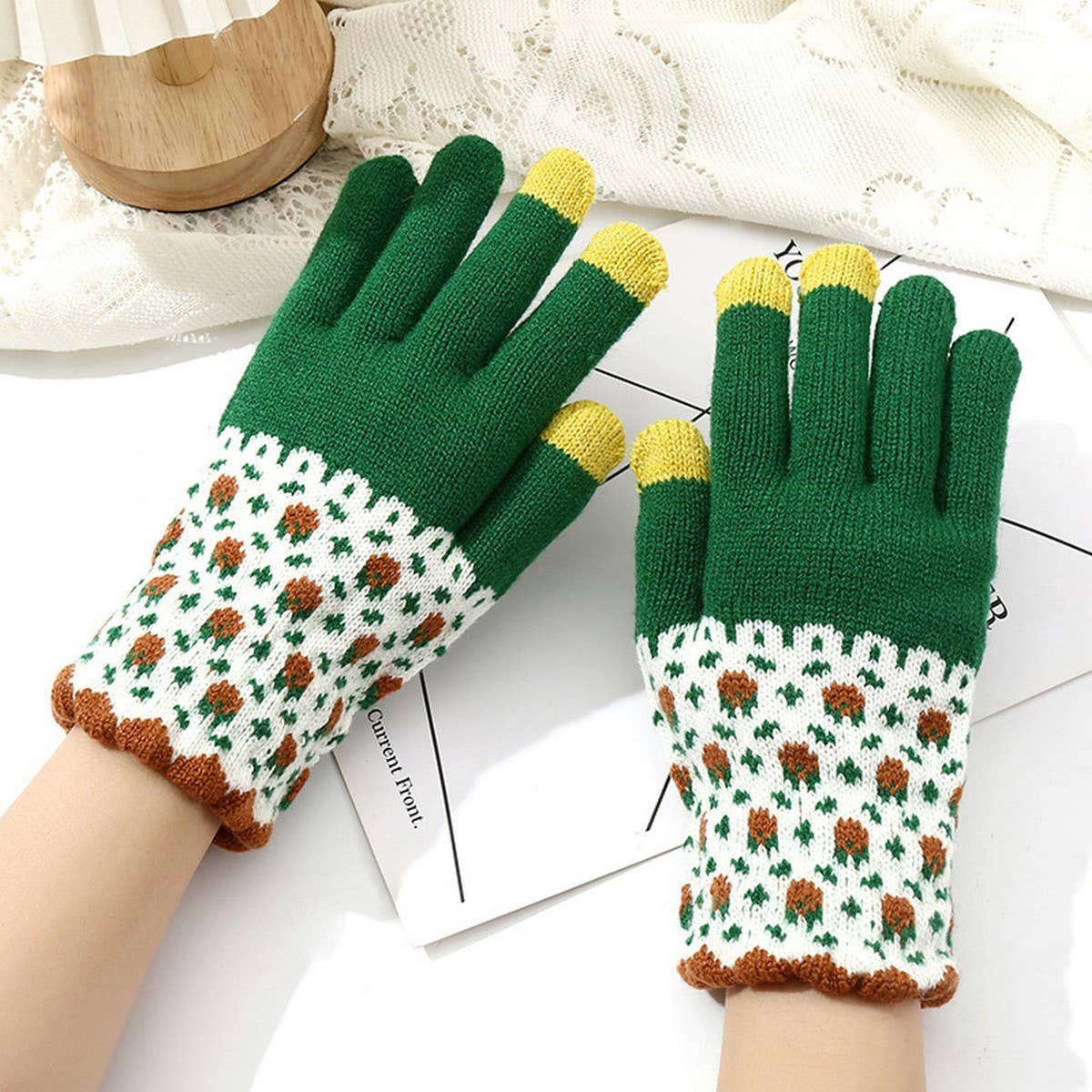 CUTE KNIT GLOVES FOR WOMEN TOUCHSCREEN WARM_CWAG0147