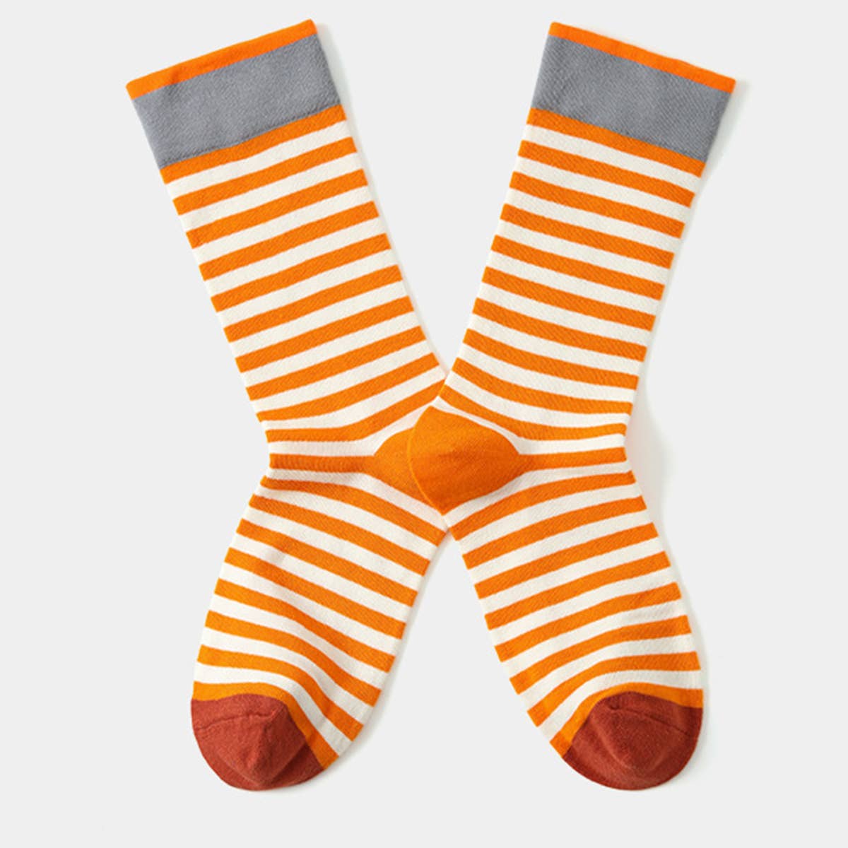 STREET SKATEBOARD STRIPED ATHLETIC SOCKS_CWMS0187