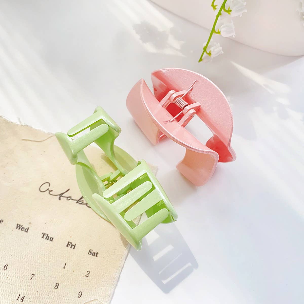 CANDY COLOR ARCHED FASHIONABLE AND GENTLE HAIRPIN_CWAHA1484