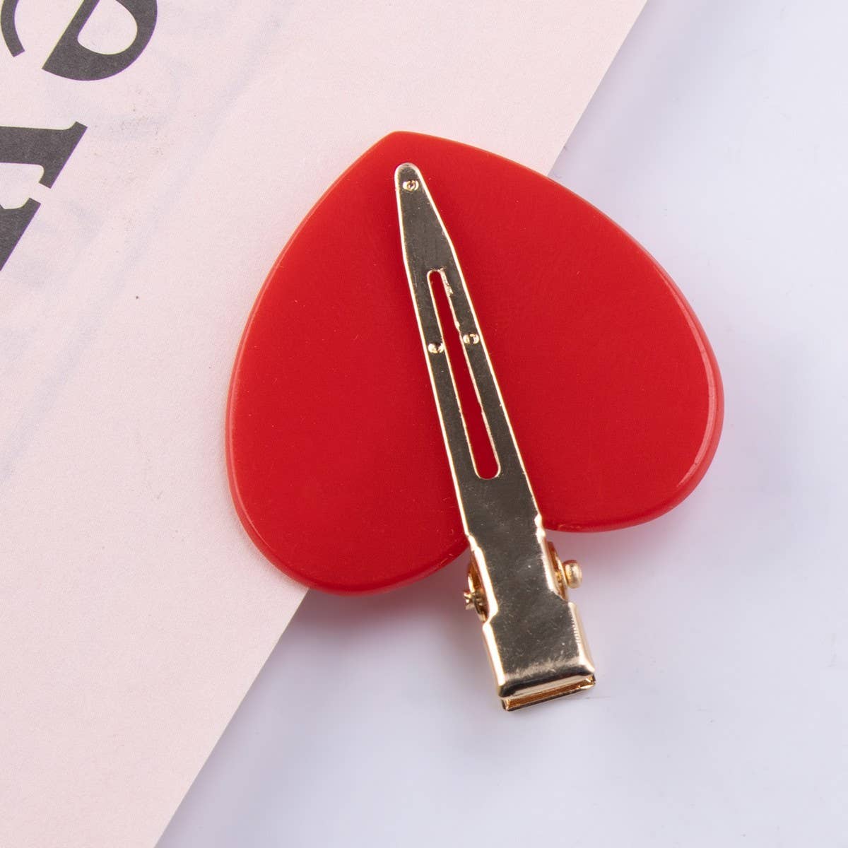 Cwaha1247_American Flag Heart Shaped Hair Clips