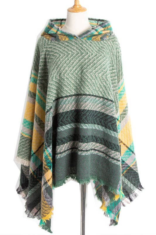 PLAID PATTERN FASHION HOODED CAPE_CWASC0018