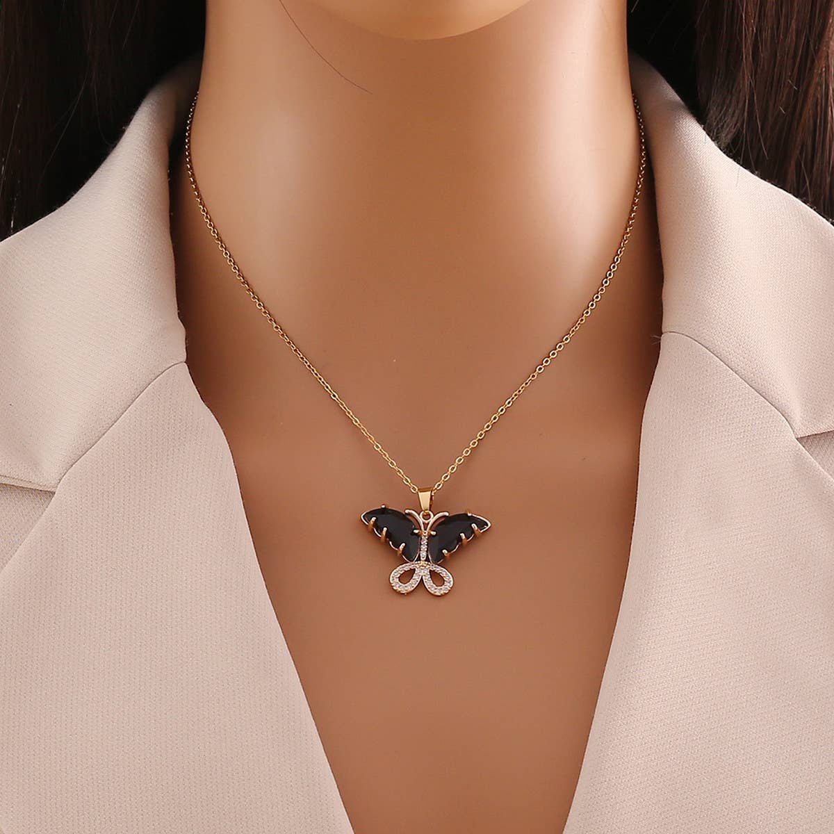 STYLISH VINTAGE ZIRCON BUTTERFLY NECKLACE_CWAHA0881