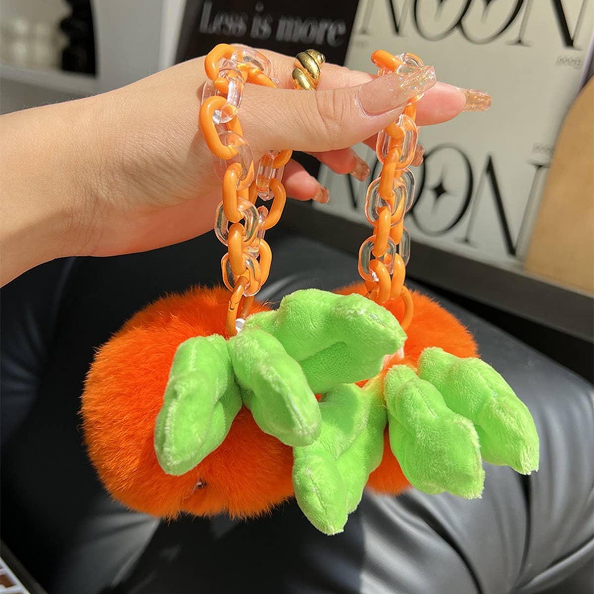 CUTE PLUSH CARROT CAR KEYCHAIN BAG PENDANT_CWMM2549