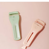 3 IN 1 RETRACTABLE LASH CURLER NO PINCH_CWMM8054