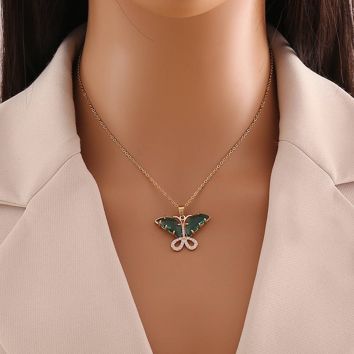 STYLISH VINTAGE ZIRCON BUTTERFLY NECKLACE_CWAHA0881