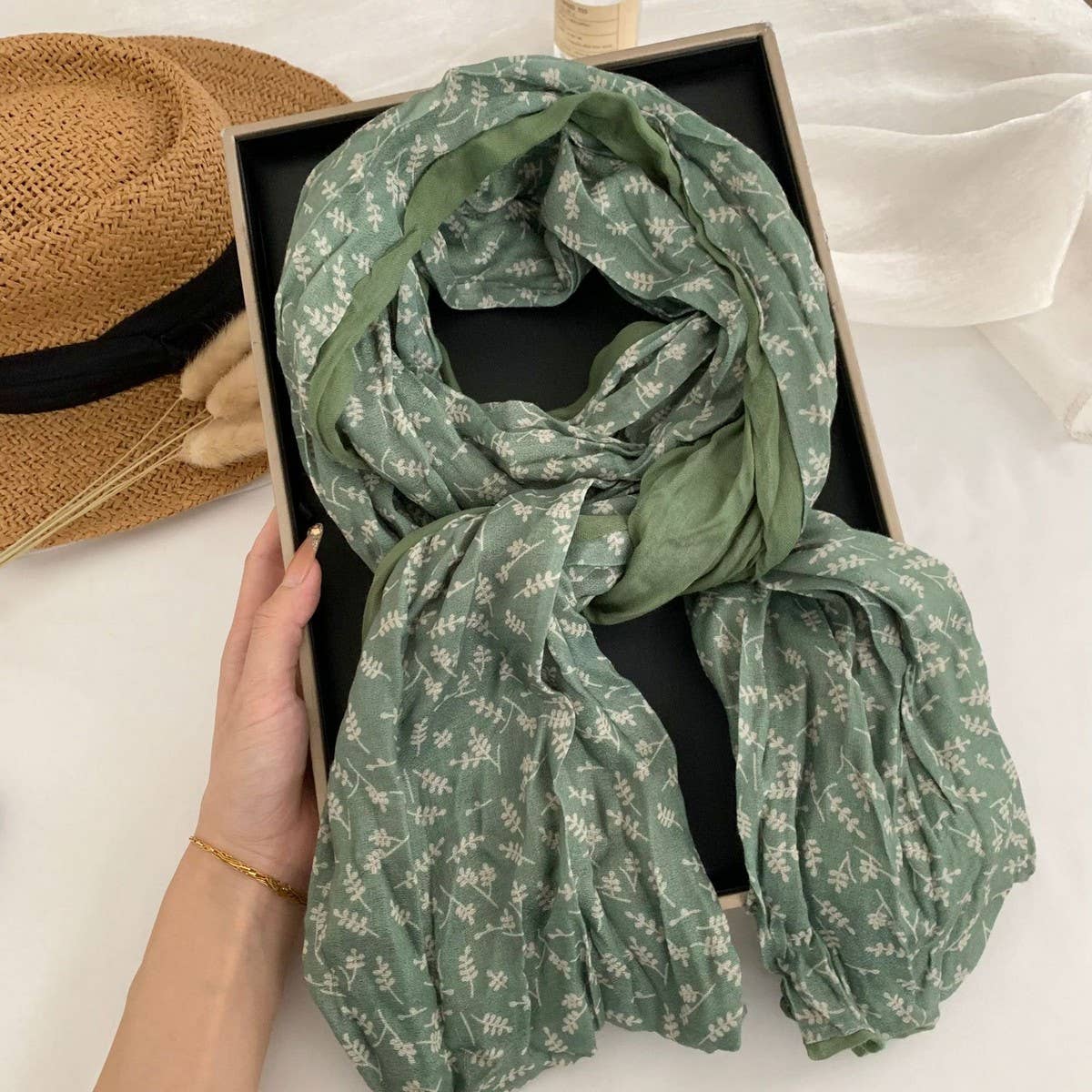 Dual Patchwork Floral Crinkle Scarf Wrap_Cwasc02964