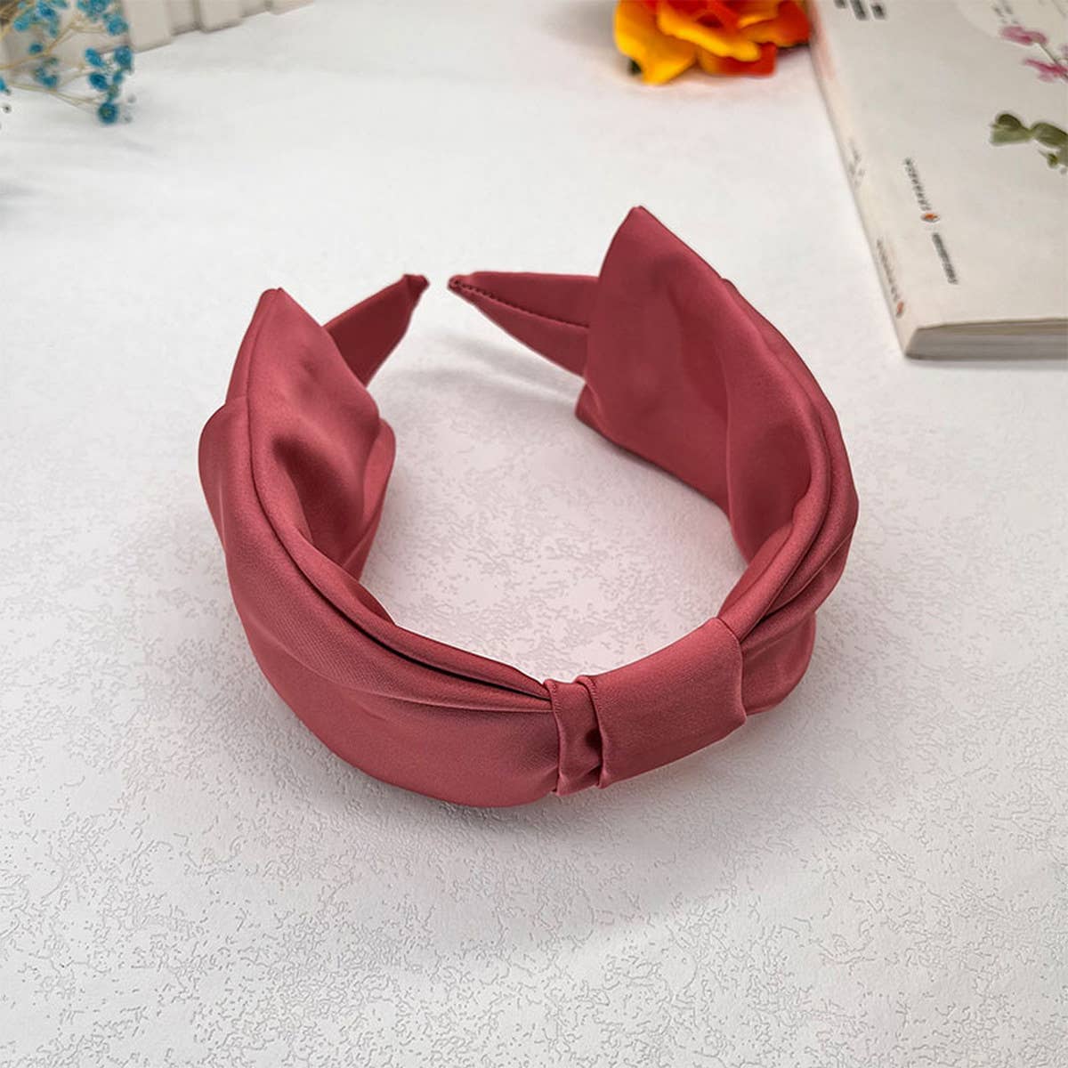 FASHIONABLE PLEATED SOLID COLOR BOW HEADBAND_CWAHA2587