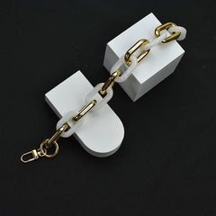 11 81ACRYLIC CHAIN HANDLE MULTI COLOR BAG STRAP_CWMM5090
