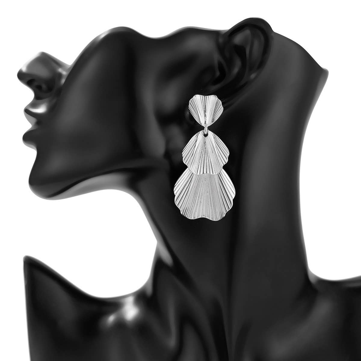 SIMPLE AND ELEGANT TEMPERAMENT RUFFLE EARRINGS_CWMM3226
