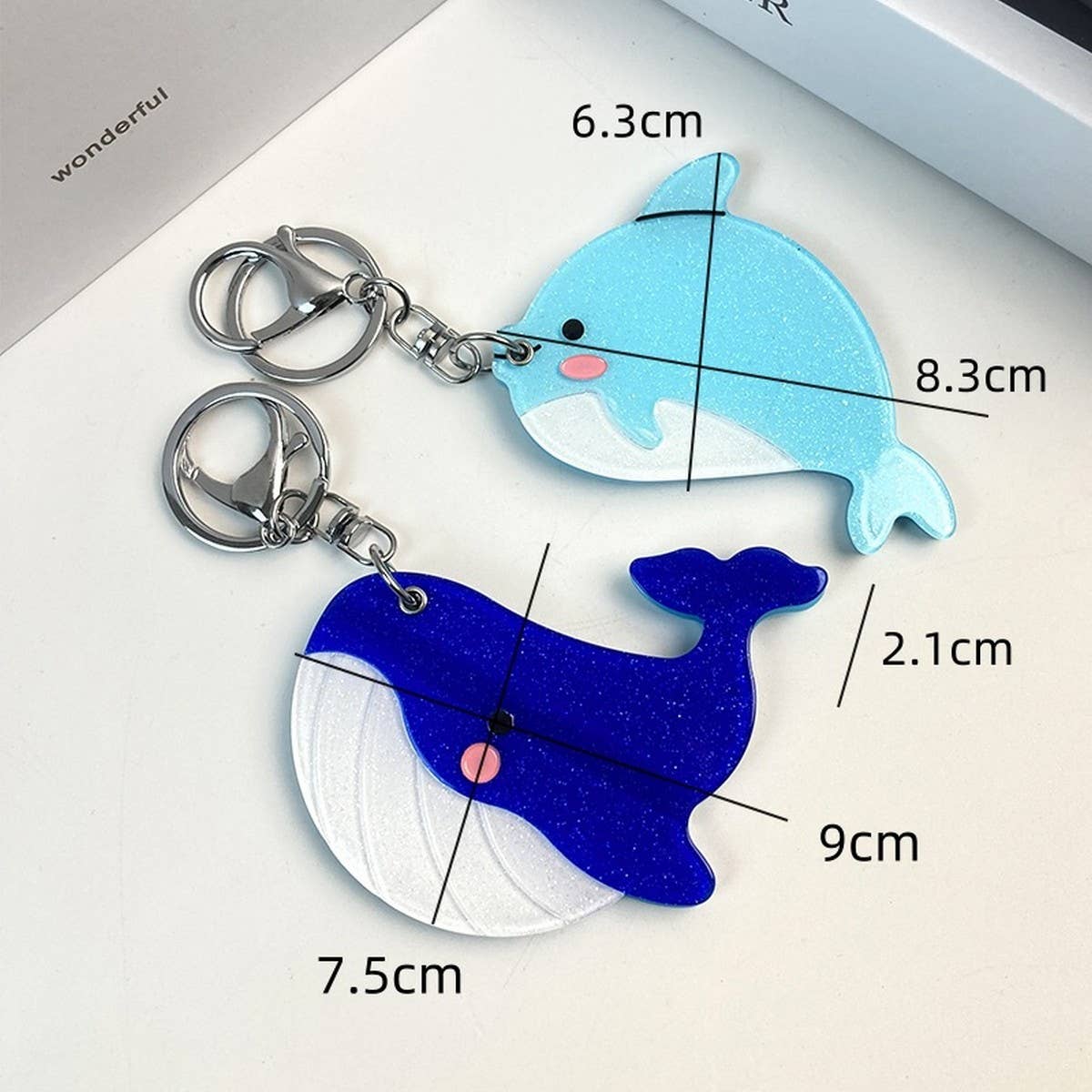 CUTE WHALE SLIDE MIRROR KEYCHAIN ACRYLIC GIFT_CWMM6372