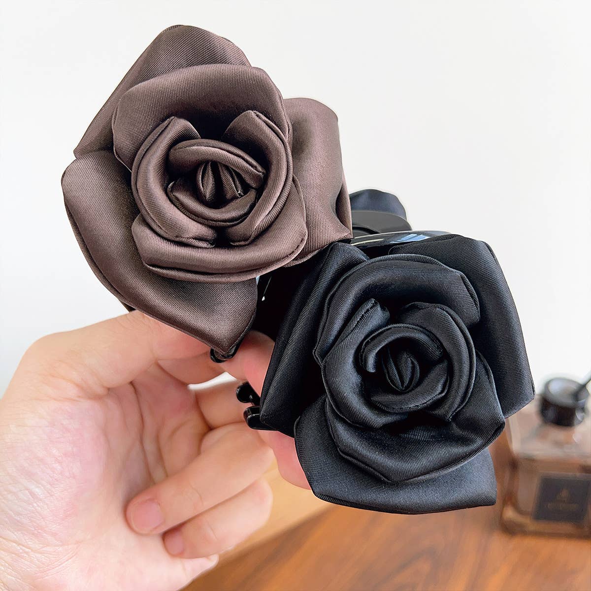 Floral Hair Claw Clip For Women Vacation Look_Cwaha07347