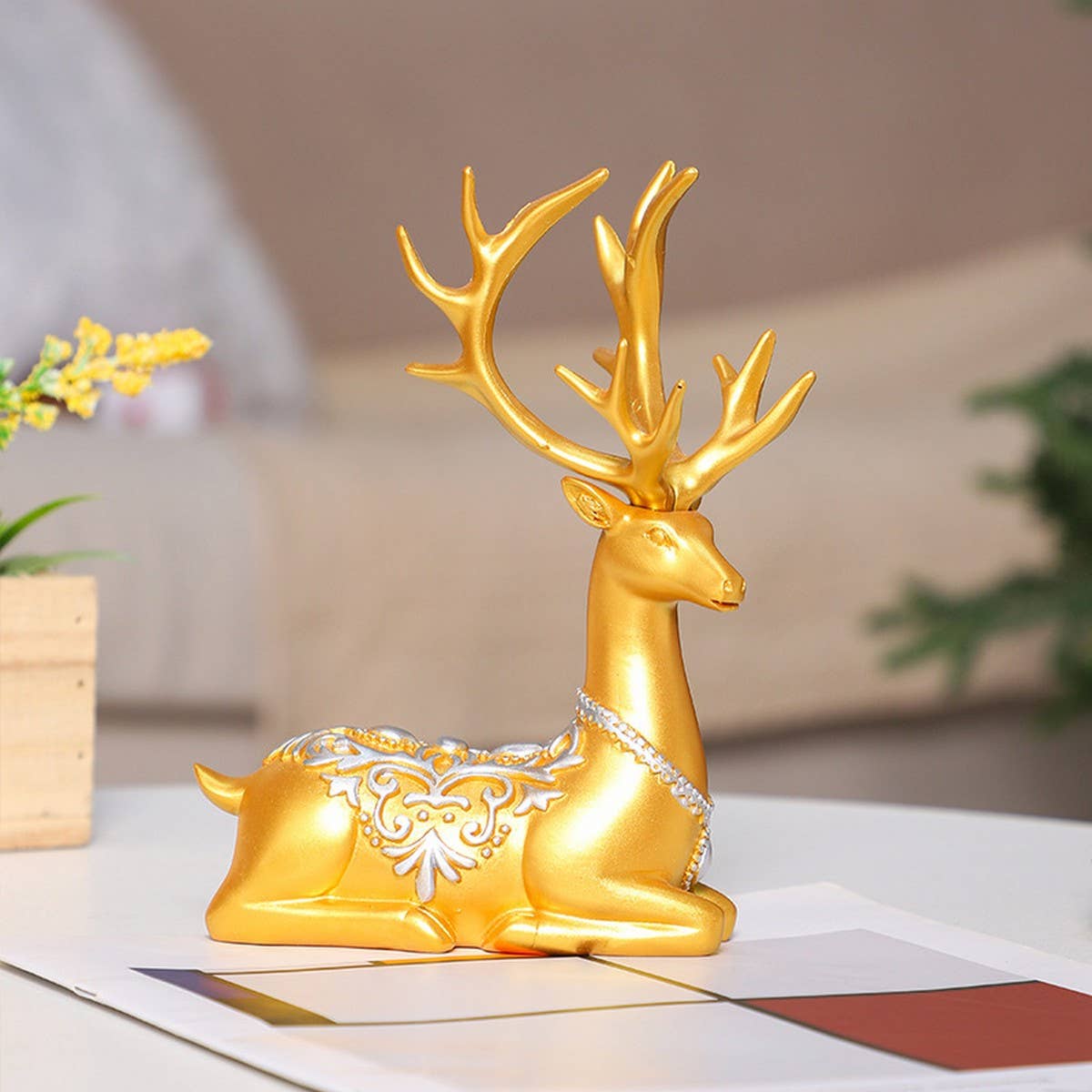European Resin Reindeer Pair Christmas Decor_Cwmm9919