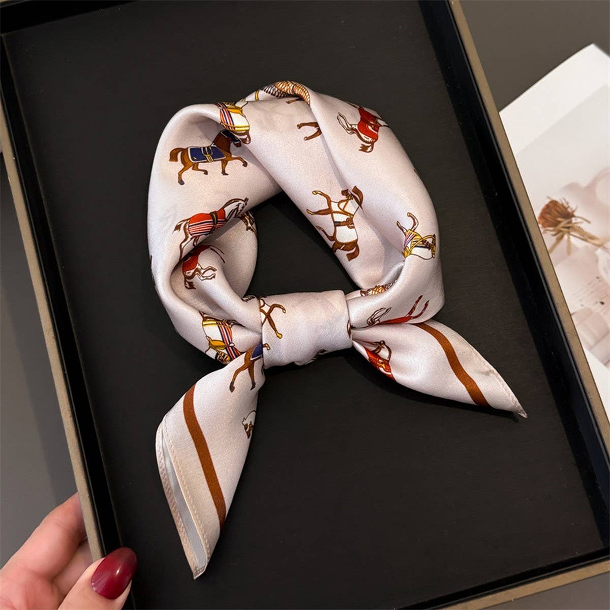 Fashion Printed Silk Satin Square Head Scarf_Cwasc03435