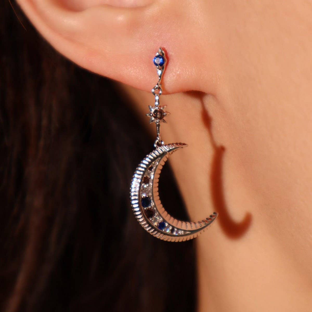 ASYMMETRICAL STAR MOON CZ STUD EARRINGS VINTAGE_CWAJE5110