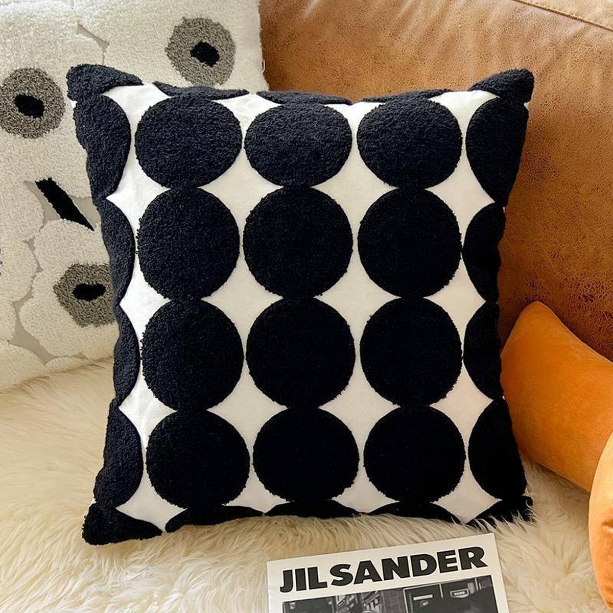 NORDIC PILLOW COVER WITH INSERT FOR SOFA BED_CWMM7695