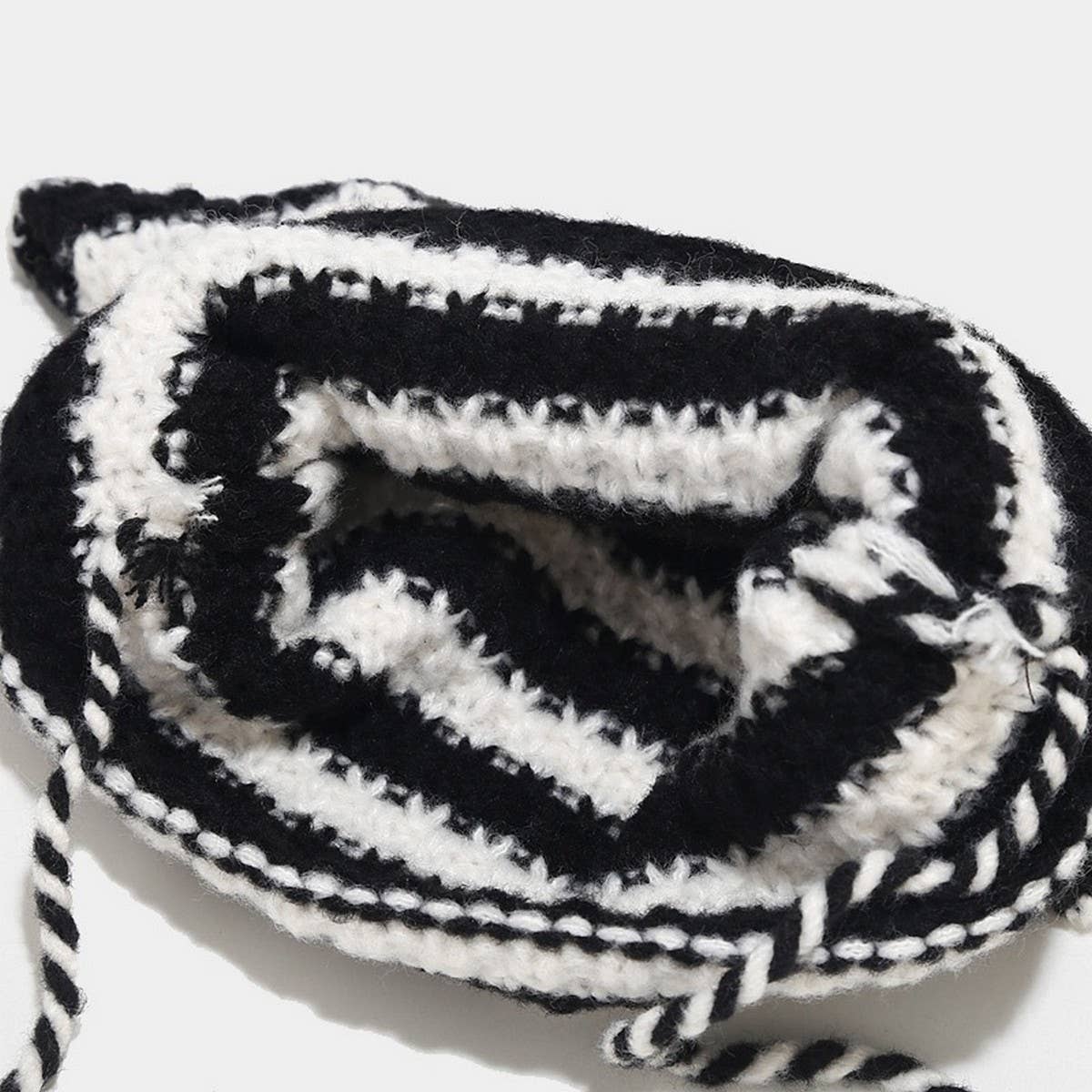 Trendy Little Devil Contrast Striped Knitted Hat_Cwah2129