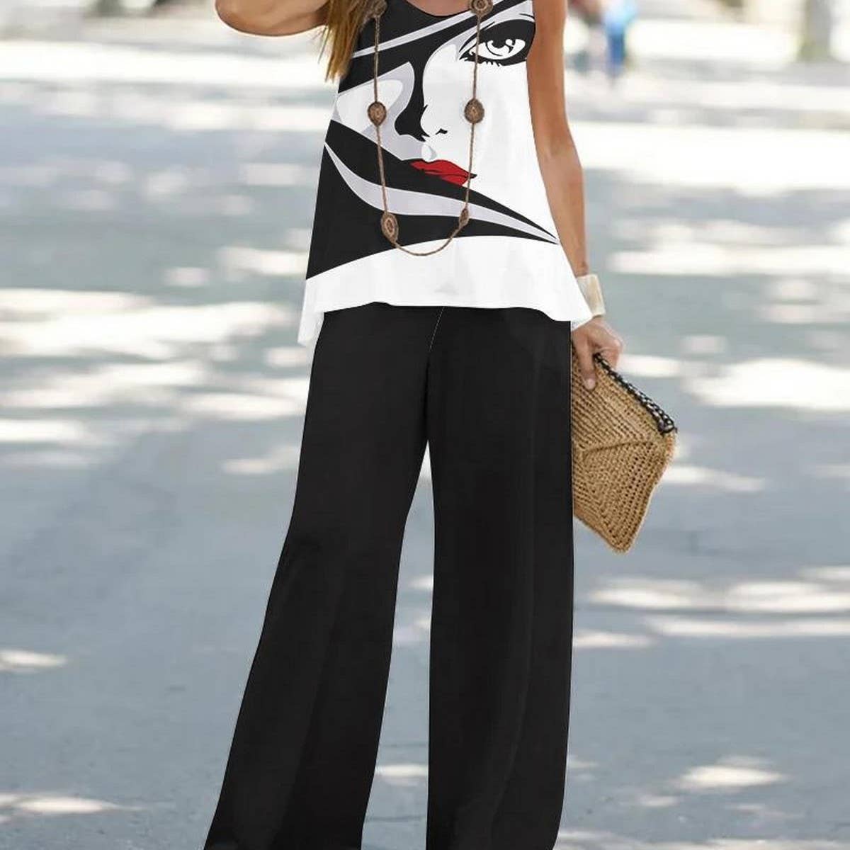 Stylish Crew-Neck Tank Top Wide-Leg Pant Suit
