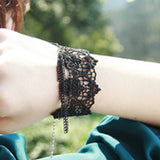 HALLOWEEN FASHION LACE BRACELET RETRO WRIST_CWMM0151