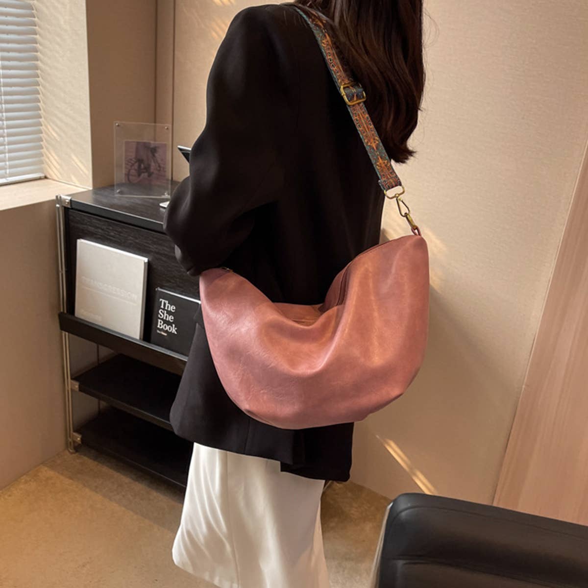 MINIMALIST HOBO BAG_CUAB0119