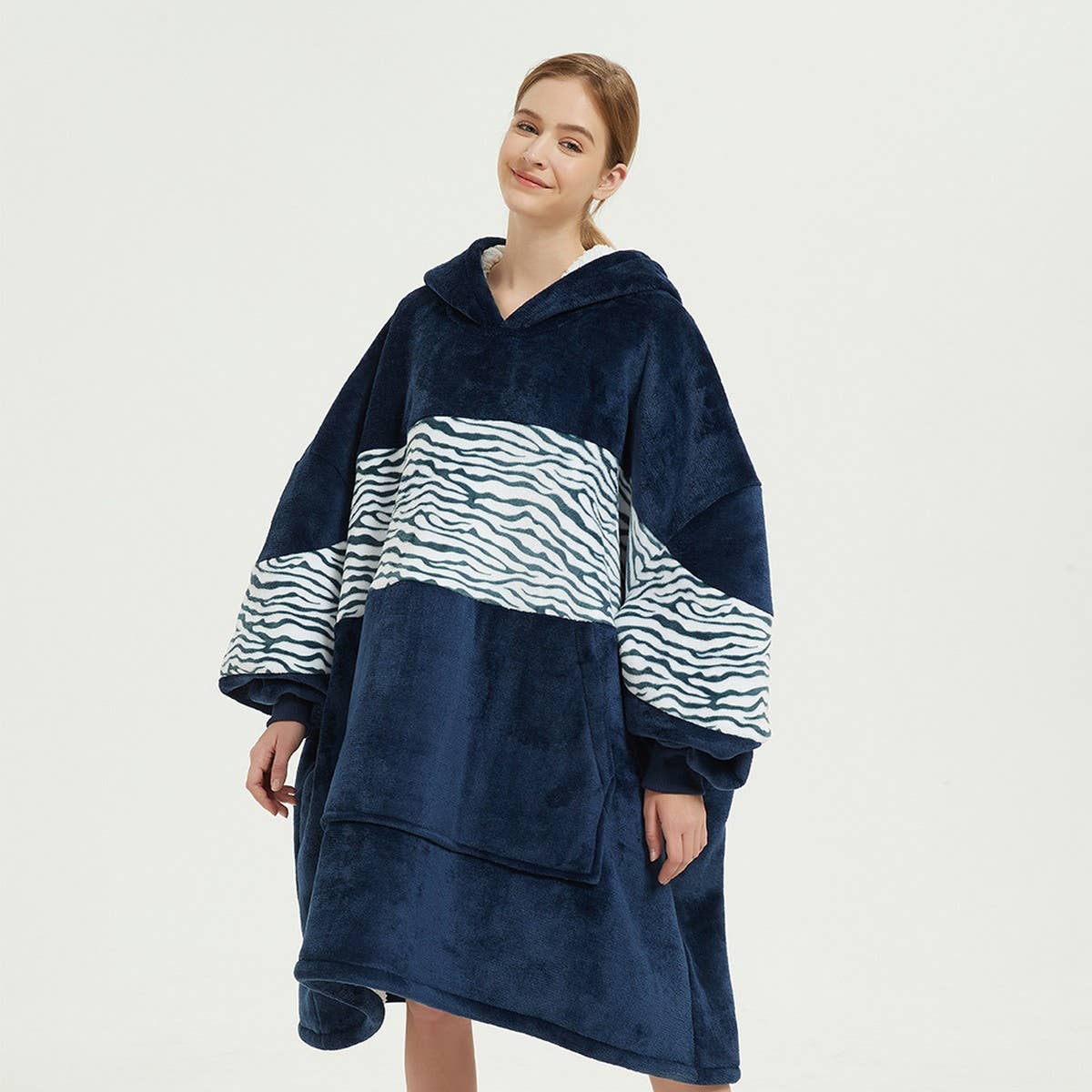 LEOPARD SHERPA HOODIE BLANKET PULLOVER FOR WINTER_CWAHA6520