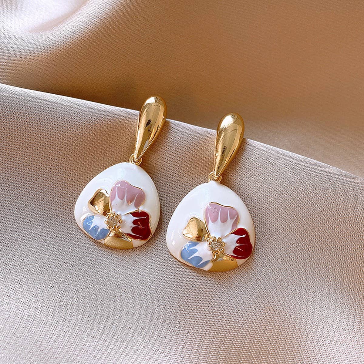 RETRO WATER DROP FLOWER PERSONALIZED EARRINGS_CWAJE2337