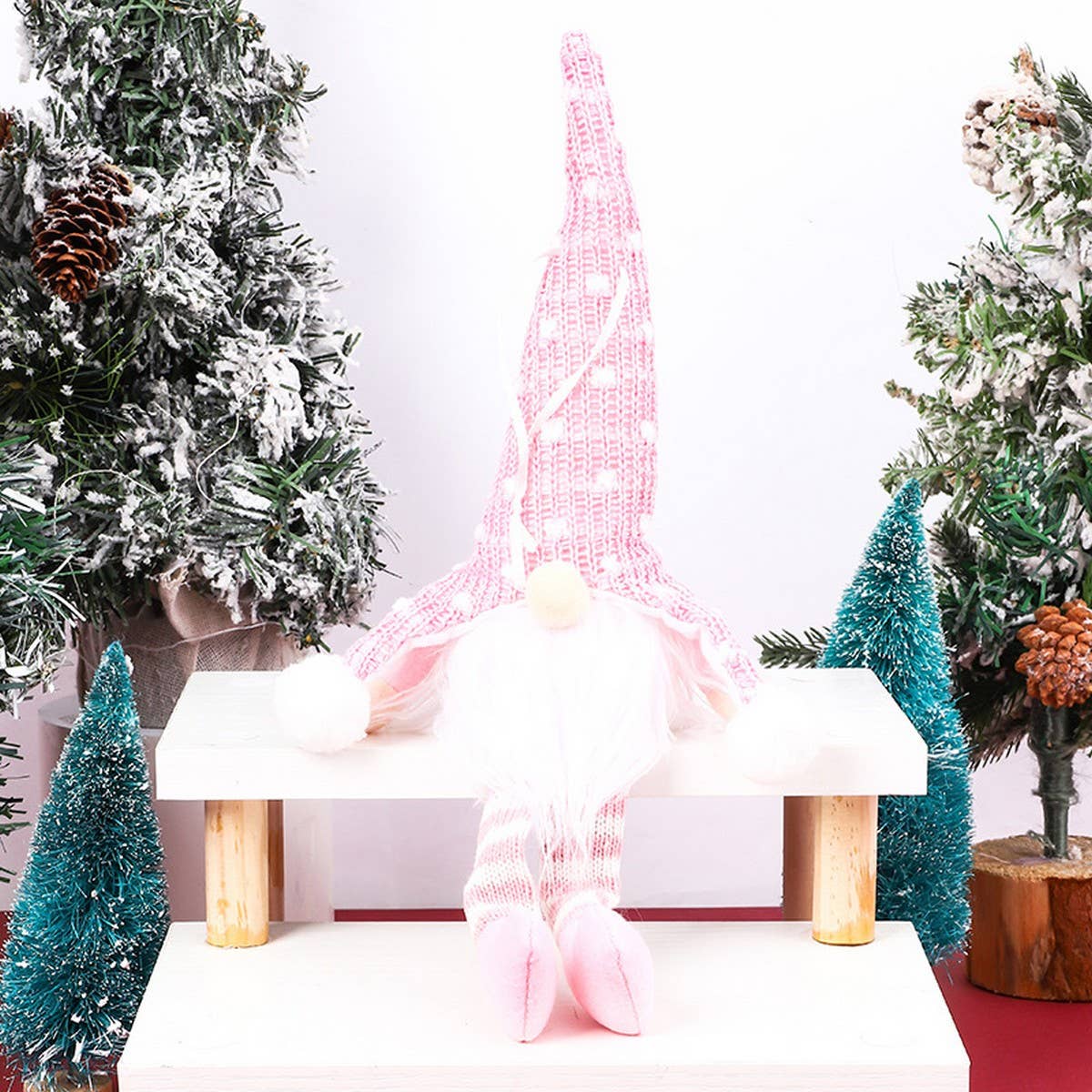 CHRISTMAS DECORATION FOREST OLD MAN FIGURINE_CWMM2851