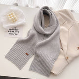 Warm Minimalist Wool Wrap Scarf For Fall Days_Cwasc2749