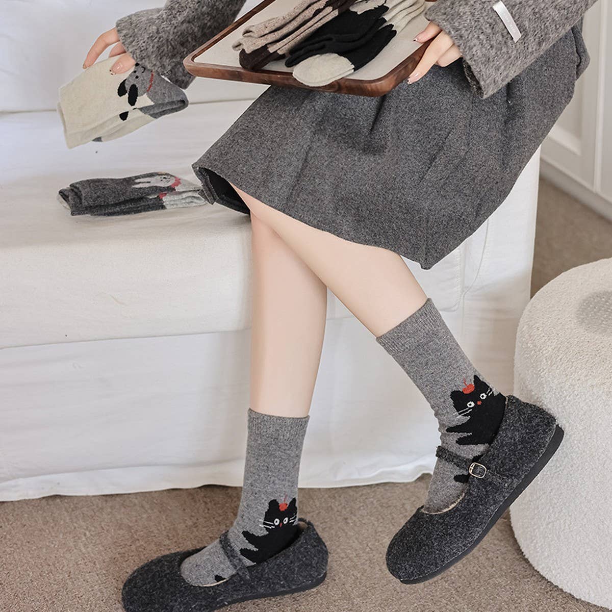 Cute Cartoon Wool Slouchy Crew Socks Women_Cwms03357