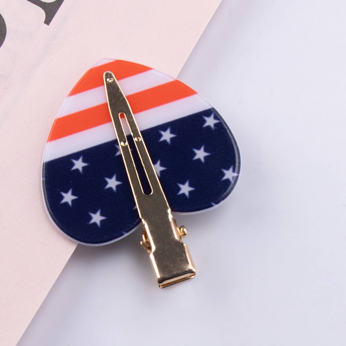 Cwaha1247_American Flag Heart Shaped Hair Clips